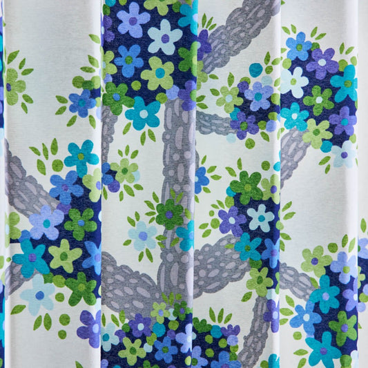 清潔感のある小花が密集した大きな樹木カーテン ブルーの小花柄