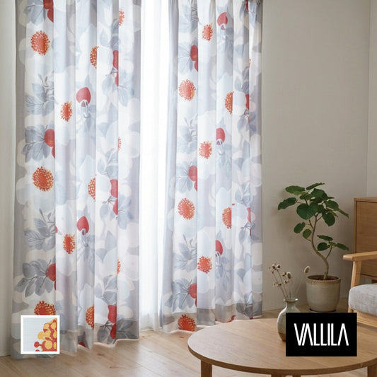 北欧デザインVALLILA 花々や木の実のような赤いモチーフ北欧カーテン