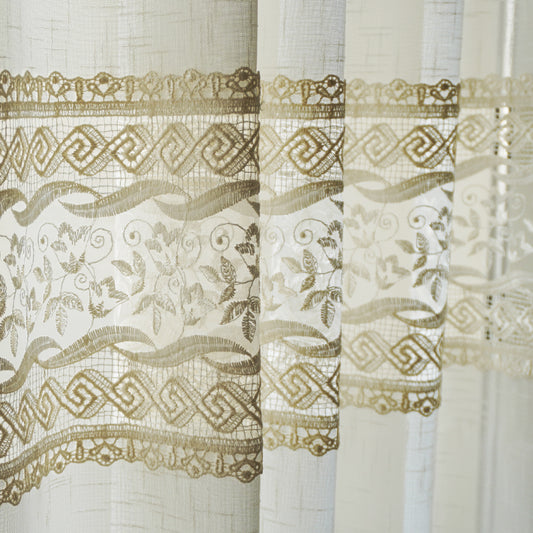 生成り生地に繊細な刺繍の高級感 エレガントレース 繊細な刺繍