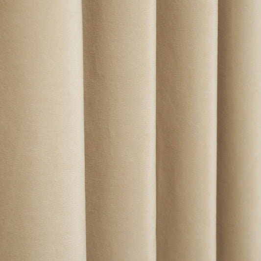 上品な艶感のベロア調デザイン