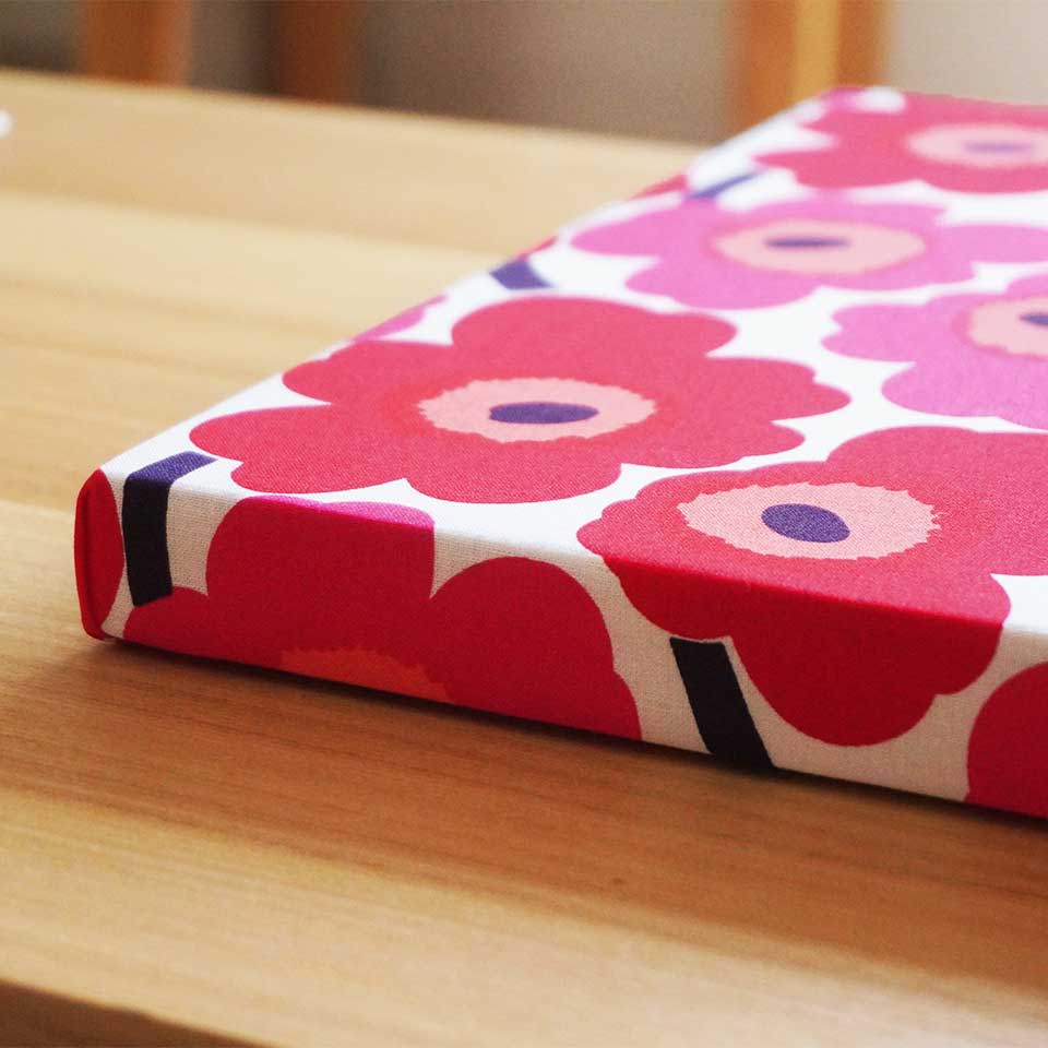 marimekko】ミニウニッコ ファブリックパネル