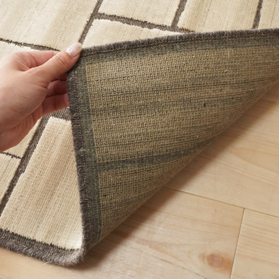 モダン調 ベルギー直輸入柔らかタッチの高級感マット