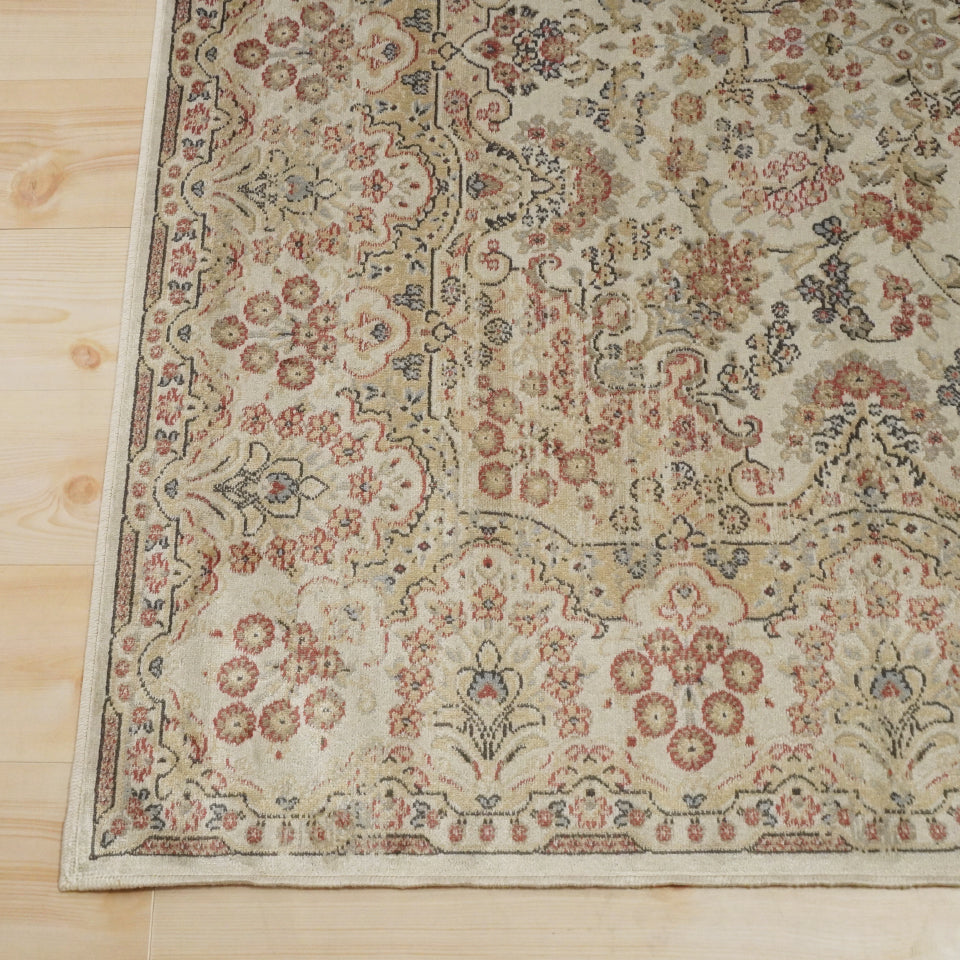 クラシック調の光沢が美しい高級感マット