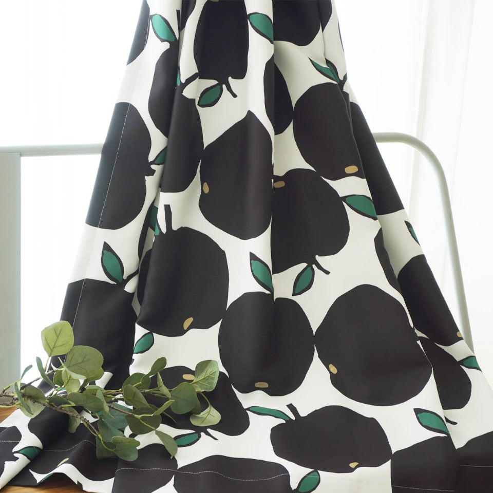 既製カーテン オメナ