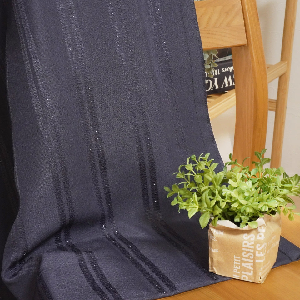 ラメ入りストライプ模様モダンカーテン ネイビー 