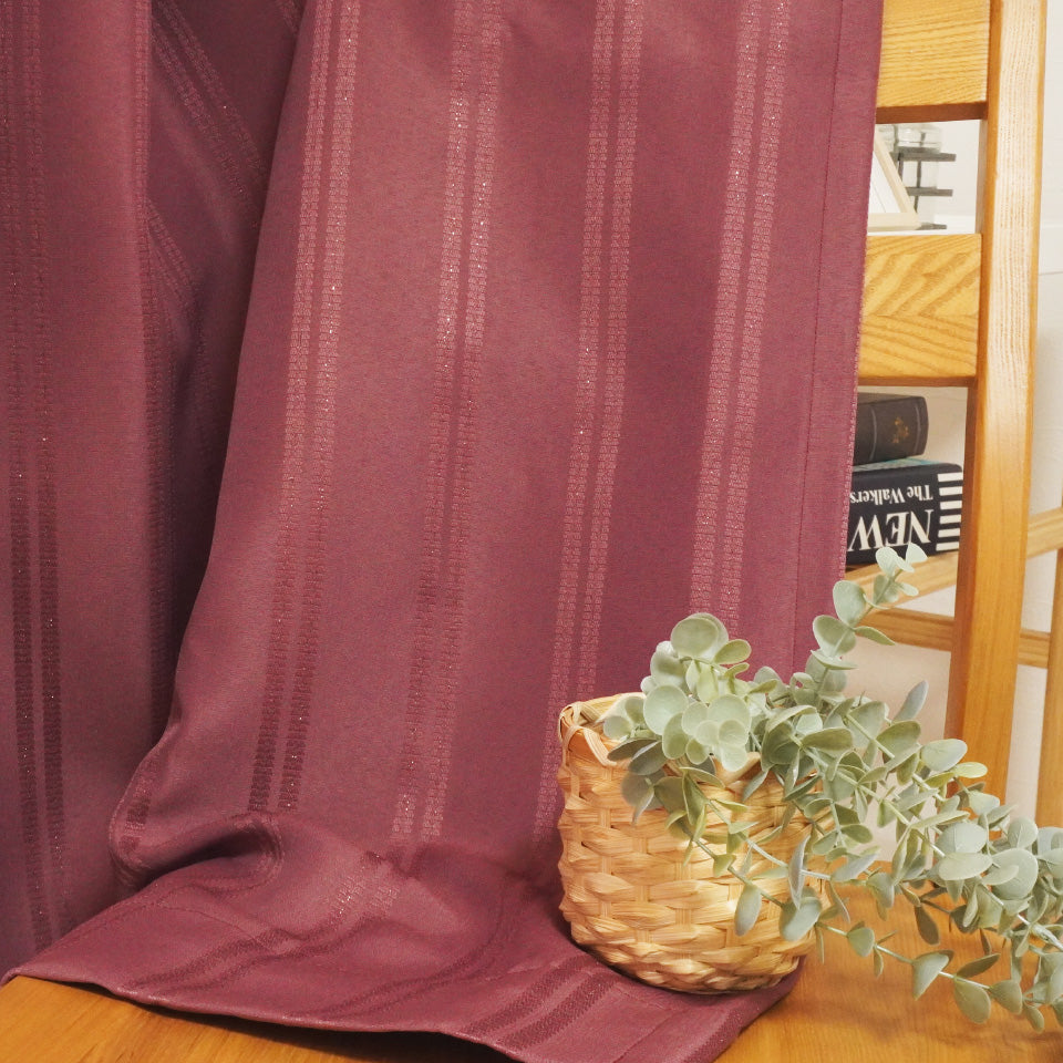 ラメ入りストライプ模様モダンカーテン ワイン 