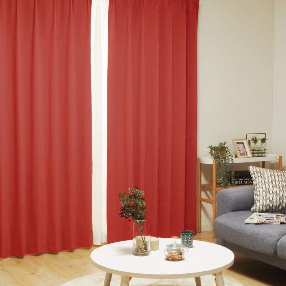 遮光1級無地プレーンカーテン レッド インパクトのある情熱の赤