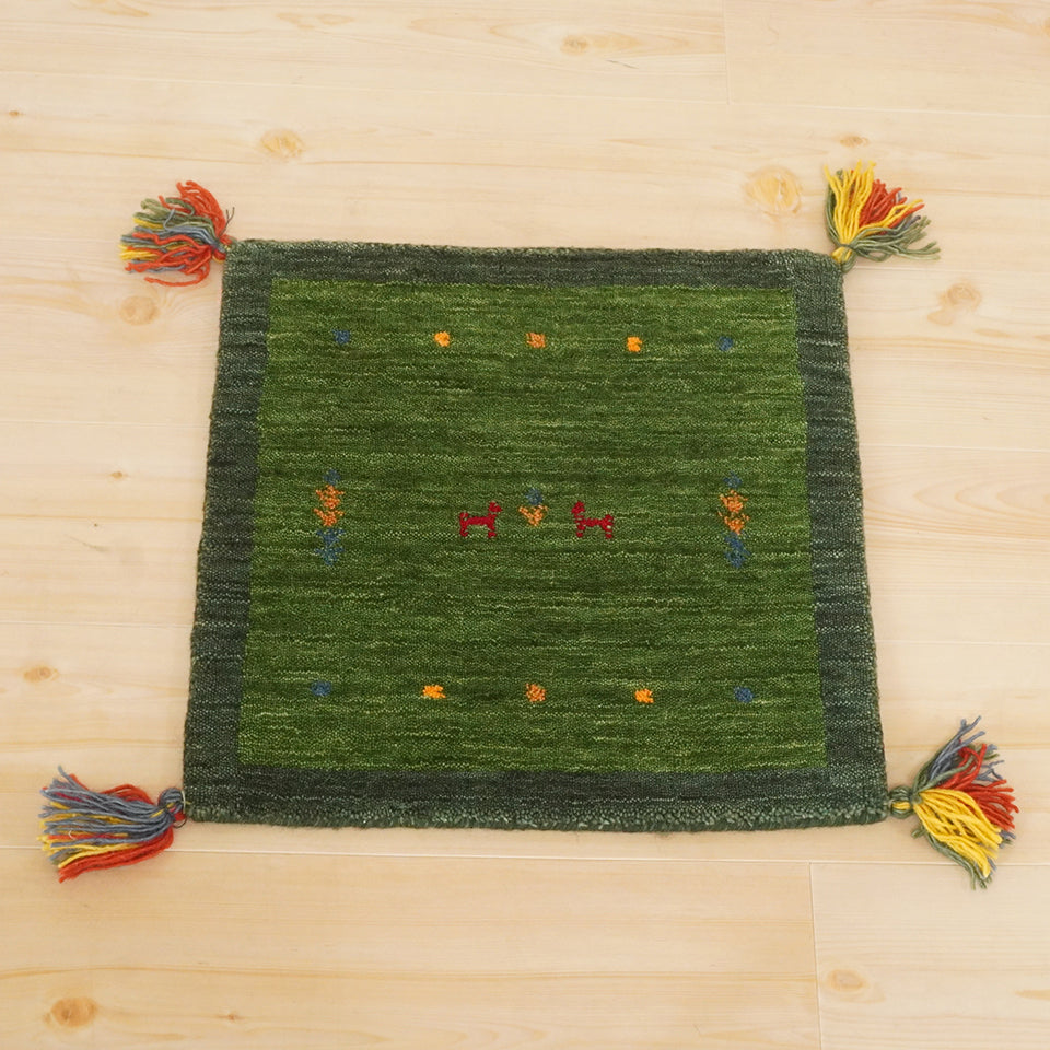 天然素材で温かみを感じるインド製手織りギャッベ｜インドギャッベGB-002  座布団サイズ　全体