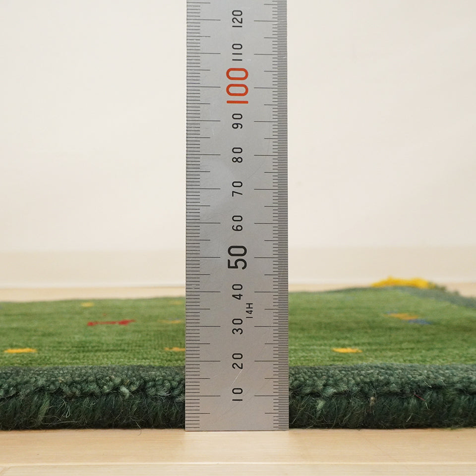 天然素材で温かみを感じるインド製手織りギャッベ｜インドギャッベGB-002  座布団サイズ　厚み　2cm弱