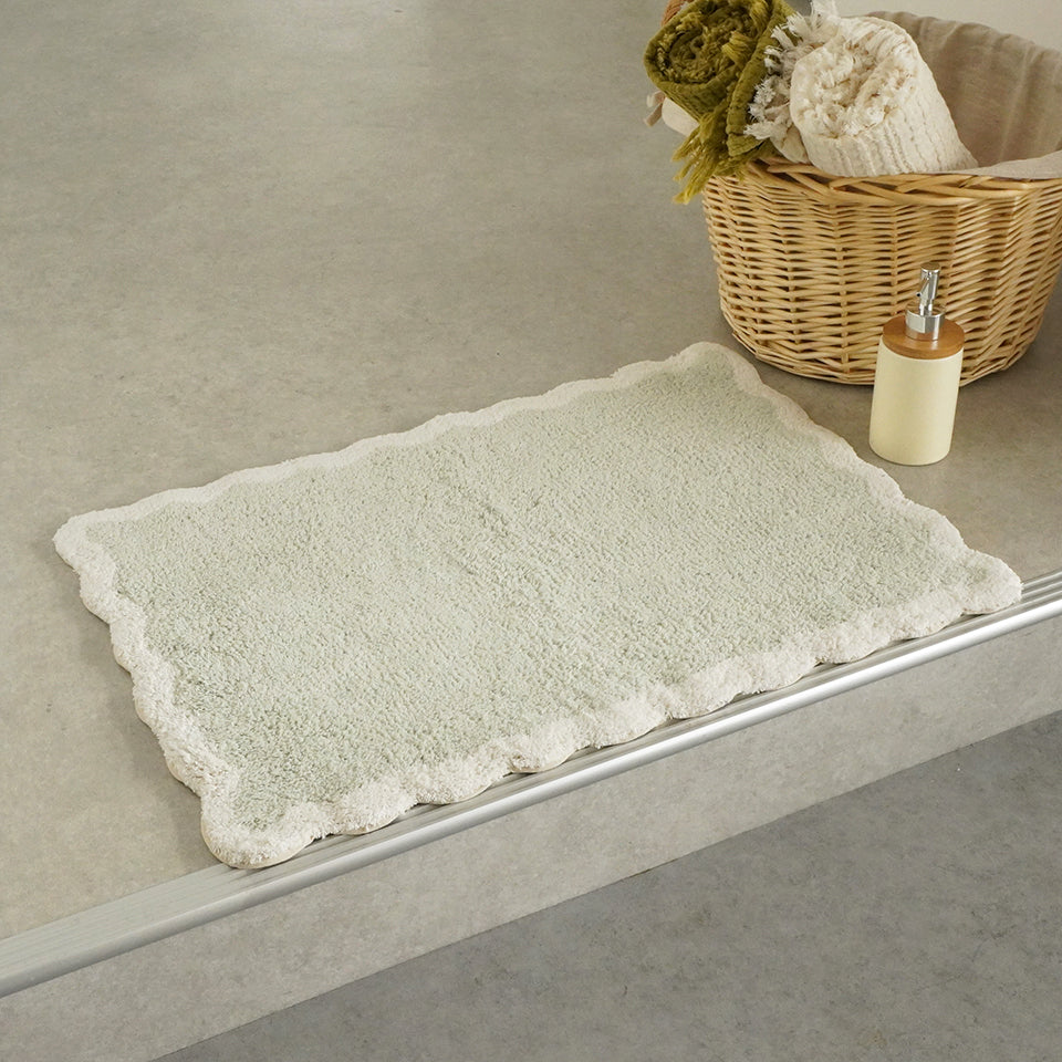 インド綿100％ 吸水性抜群でお手入れ簡単 POPでキュートなデザイン|クラフT495-1B バスマット（グリーン）全体