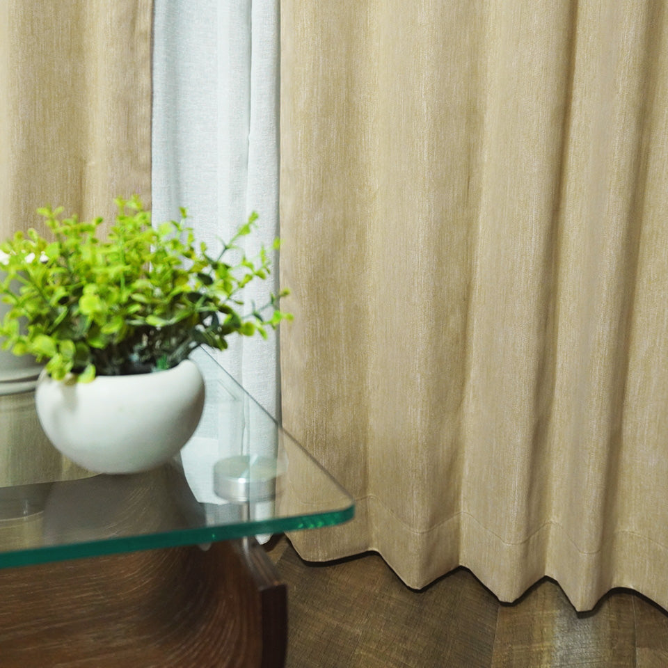 既製カーテン Nルイーズ