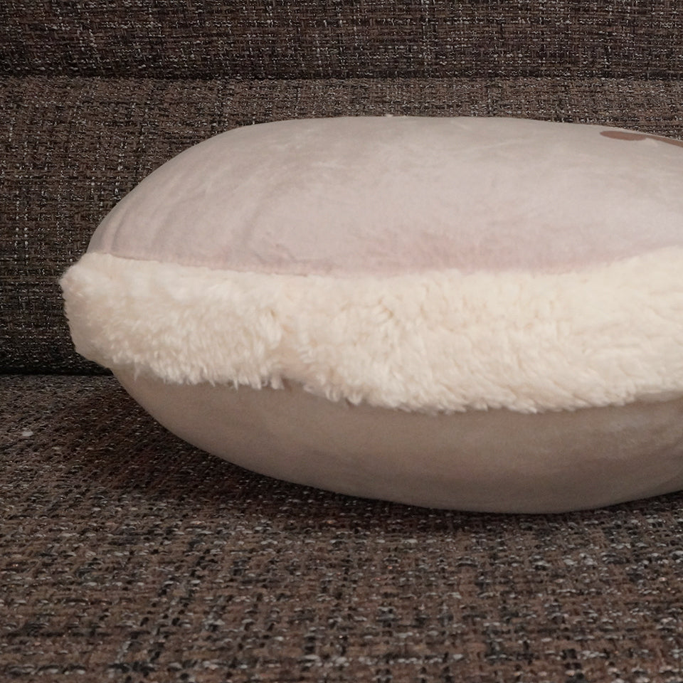 あったかもっちり 癒されるラウンド型ひつじモチーフ｜RNレポ ラウンドクッション｜ブラウン｜横から厚みしっかりふわふわ