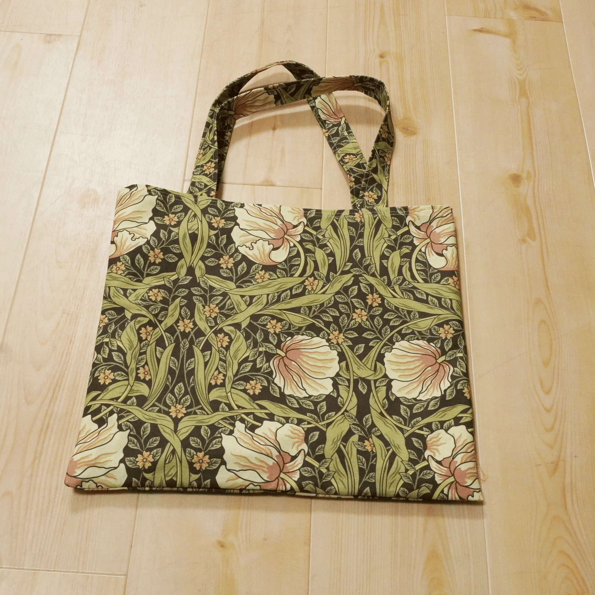 ウィリアムモリス柄　オリジナルバッグ S-全体
