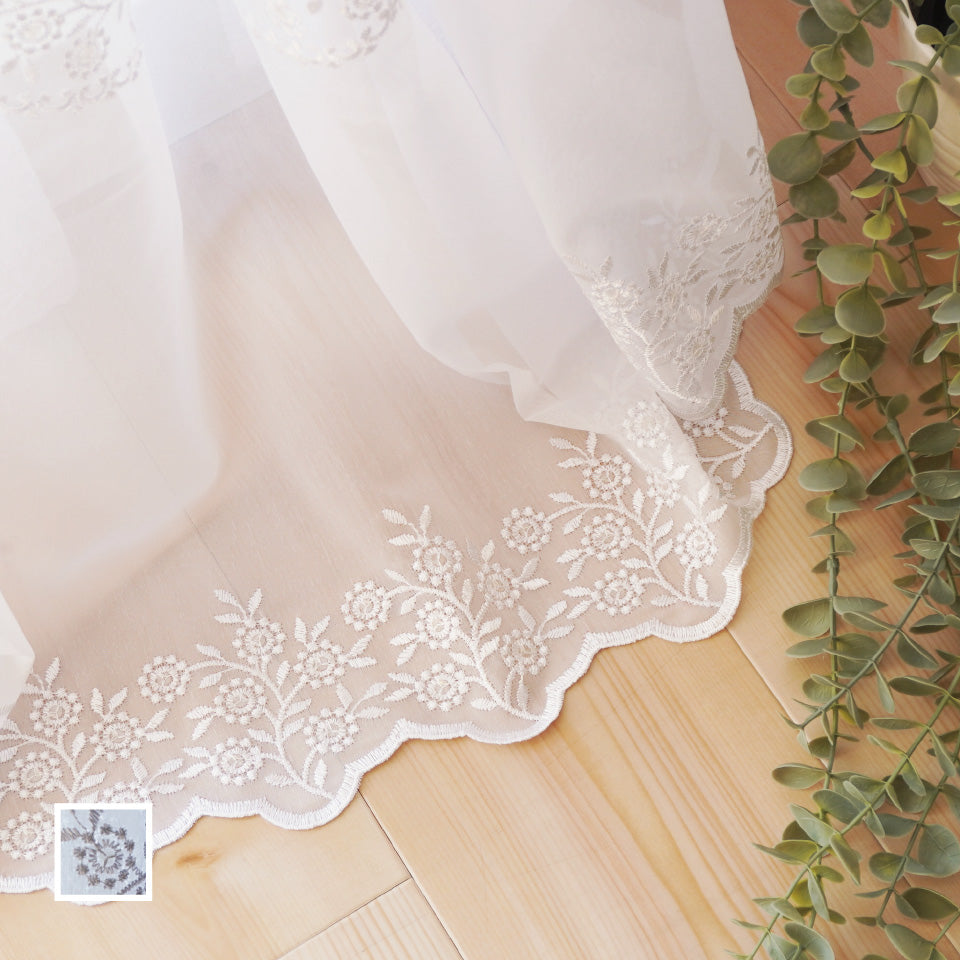 花柄の刺繍とスカラップレース 裾スカラップ刺繍