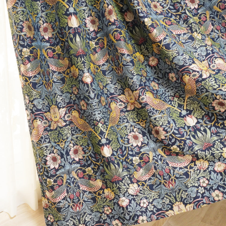 ウィリアム・モリス調 鳥と自然モチーフジャガードカーテン レッド 小鳥と草木のクラシカルデザイン