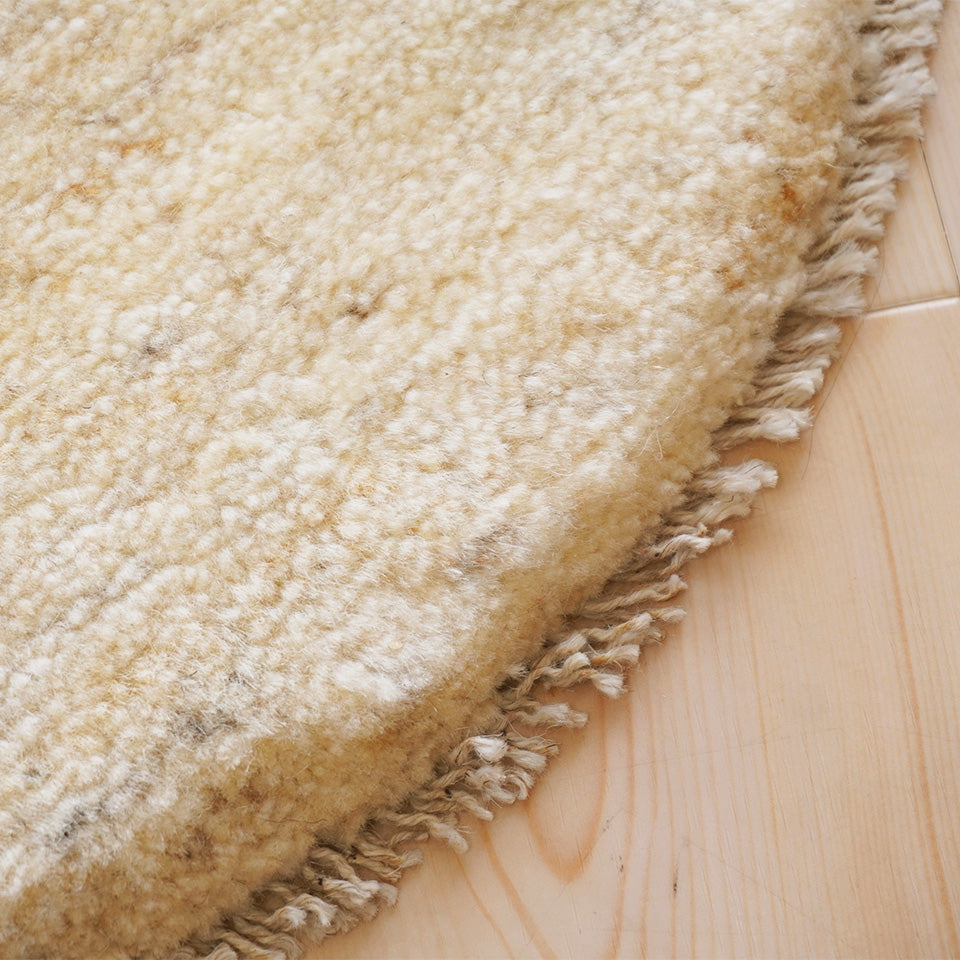 【夏のキャンペーン】ギャッベ　ミニマット　円形　40.5×40　アイボリー　ヤギ ミニギャッベ 円形