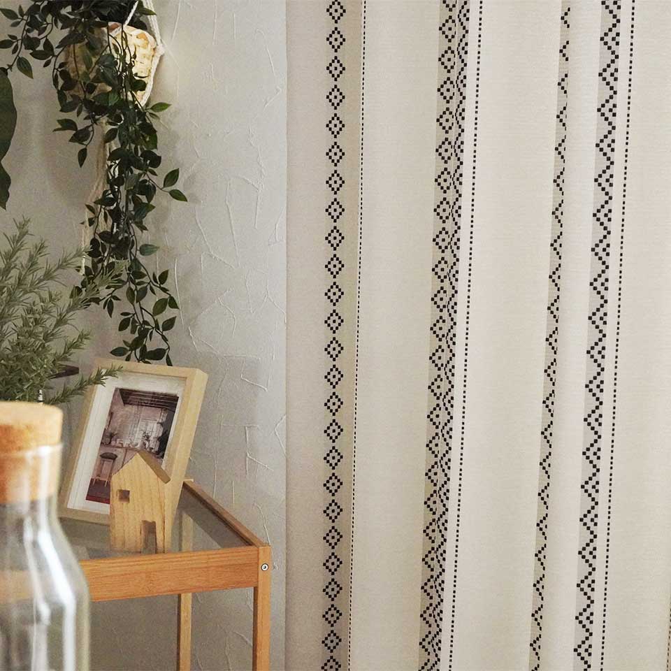 既製｜ナチュラルビンテージデザインの遮光カーテン｜グリフィス