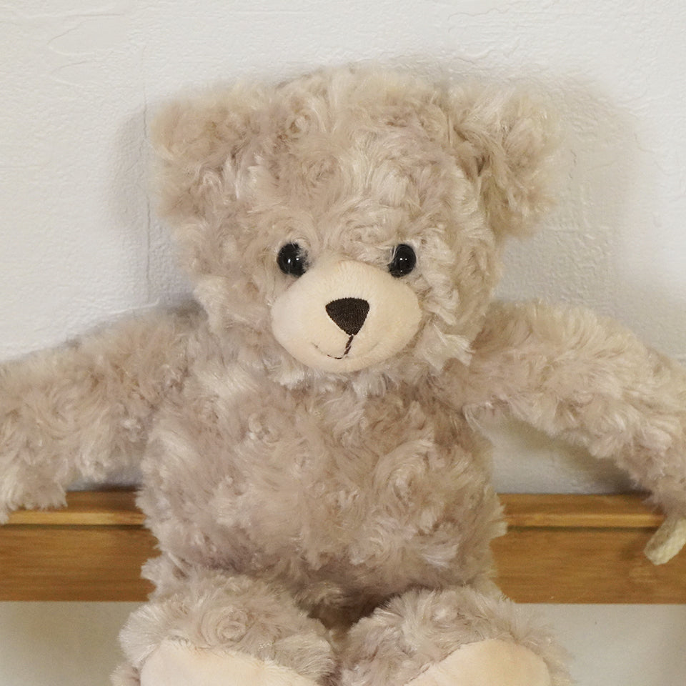 かわいいアニマルデザイン ふんわり癒しのぬいぐるみ型｜ハグハグタッセル ベアー　アップ