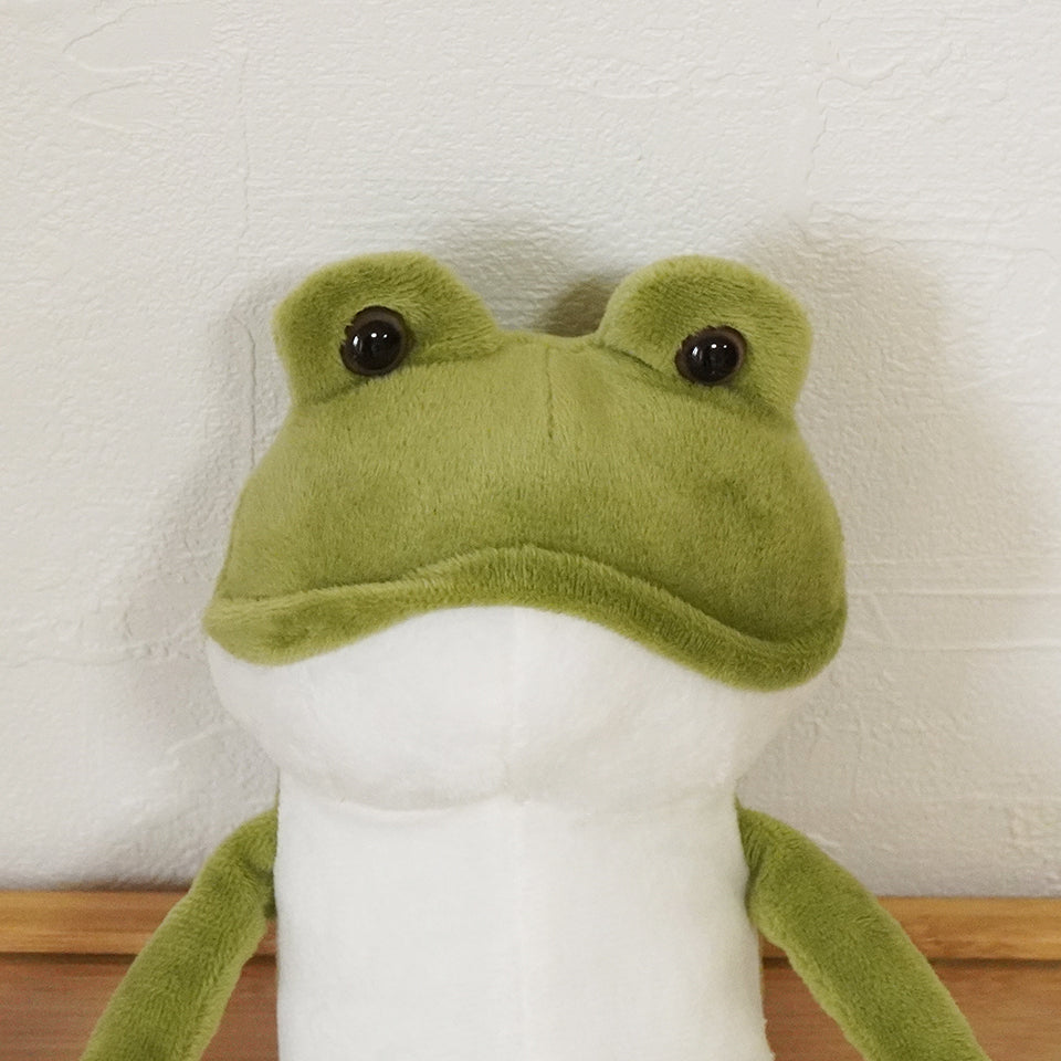 かわいいアニマルデザイン ふんわり癒しのぬいぐるみ型｜ハグハグタッセル フロッグ　アップ