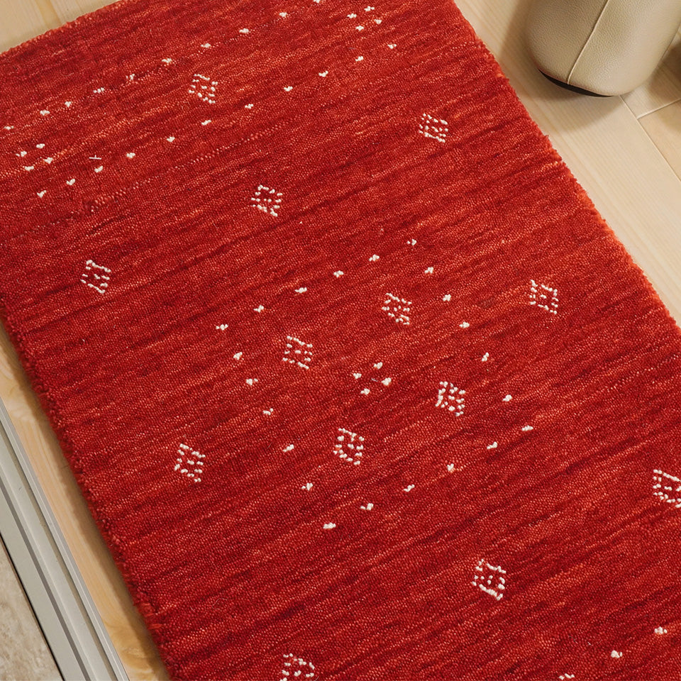 天然素材で温かみを感じるインド製手織りギャッベ レッド 柄