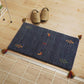 天然素材で温かみを感じるインド製手織りギャッベ ブルー 玄関マットサイズ