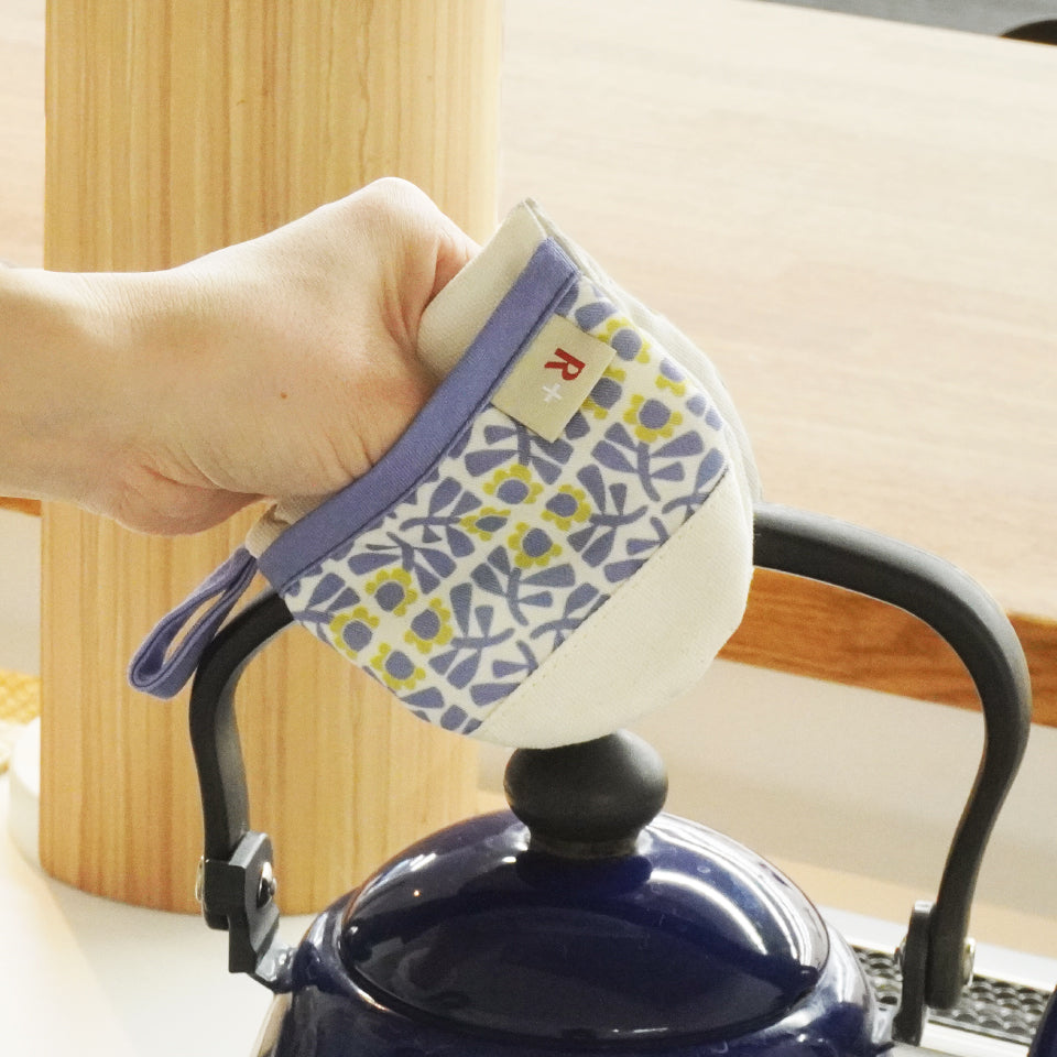 熱い料理も安心♪コンパクトで収納も便利 おしゃれミトン パープル