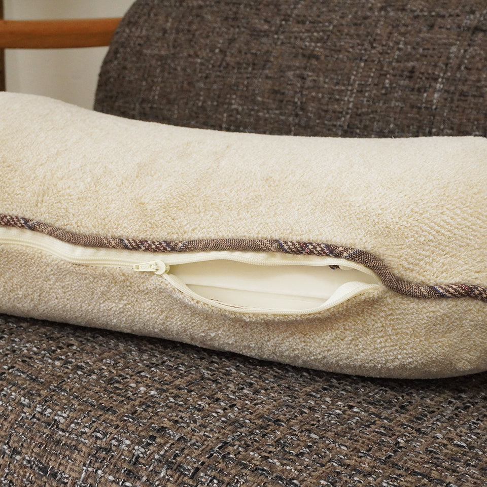 あったかやわらか起毛素材の杢調フレンネル生地 ｜モクシ― ごろ寝ピロー　ベージュ　チャック部分