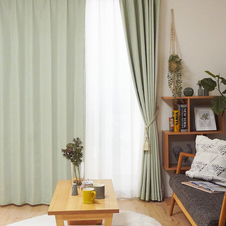 既製｜遮光1級・断熱 爽やかな淡い色合いの無地調カーテン｜ポート裏地付