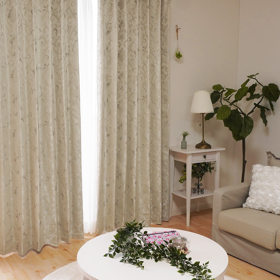 既製カーテン ロベルト裏地付