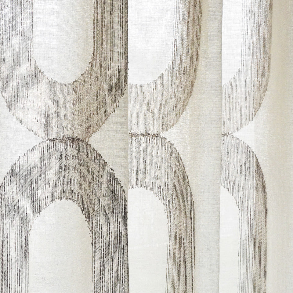 モダンスタイルのウェーブ模様ボイルレース 生地アップ