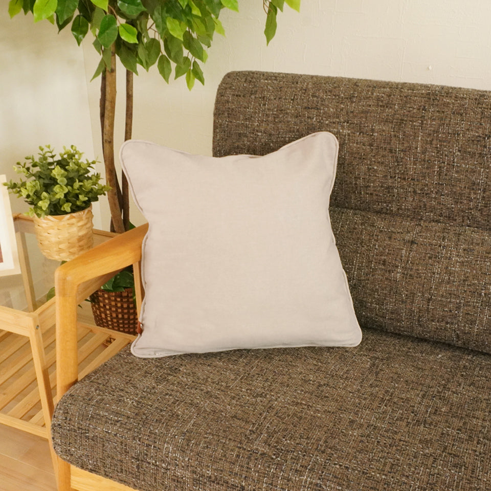 綿100％ 年中使える北欧ナチュラル モノトーンライオン柄｜刺繍