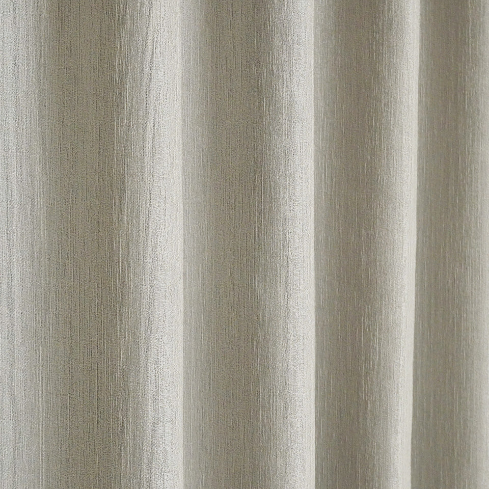 防炎・遮光2級の無地カーテン ライトグレー 生地アップ