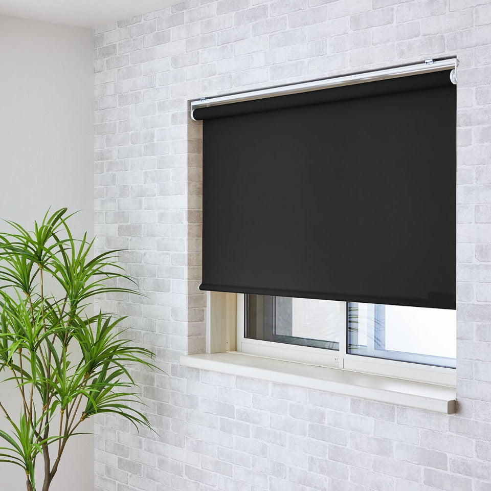 無料生地サンプル】ロールスクリーン サニー（非遮光）