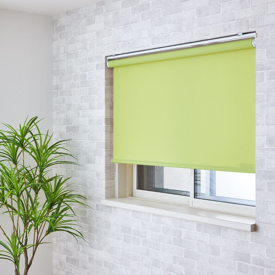 無料生地サンプル】ロールスクリーン サニー（非遮光）